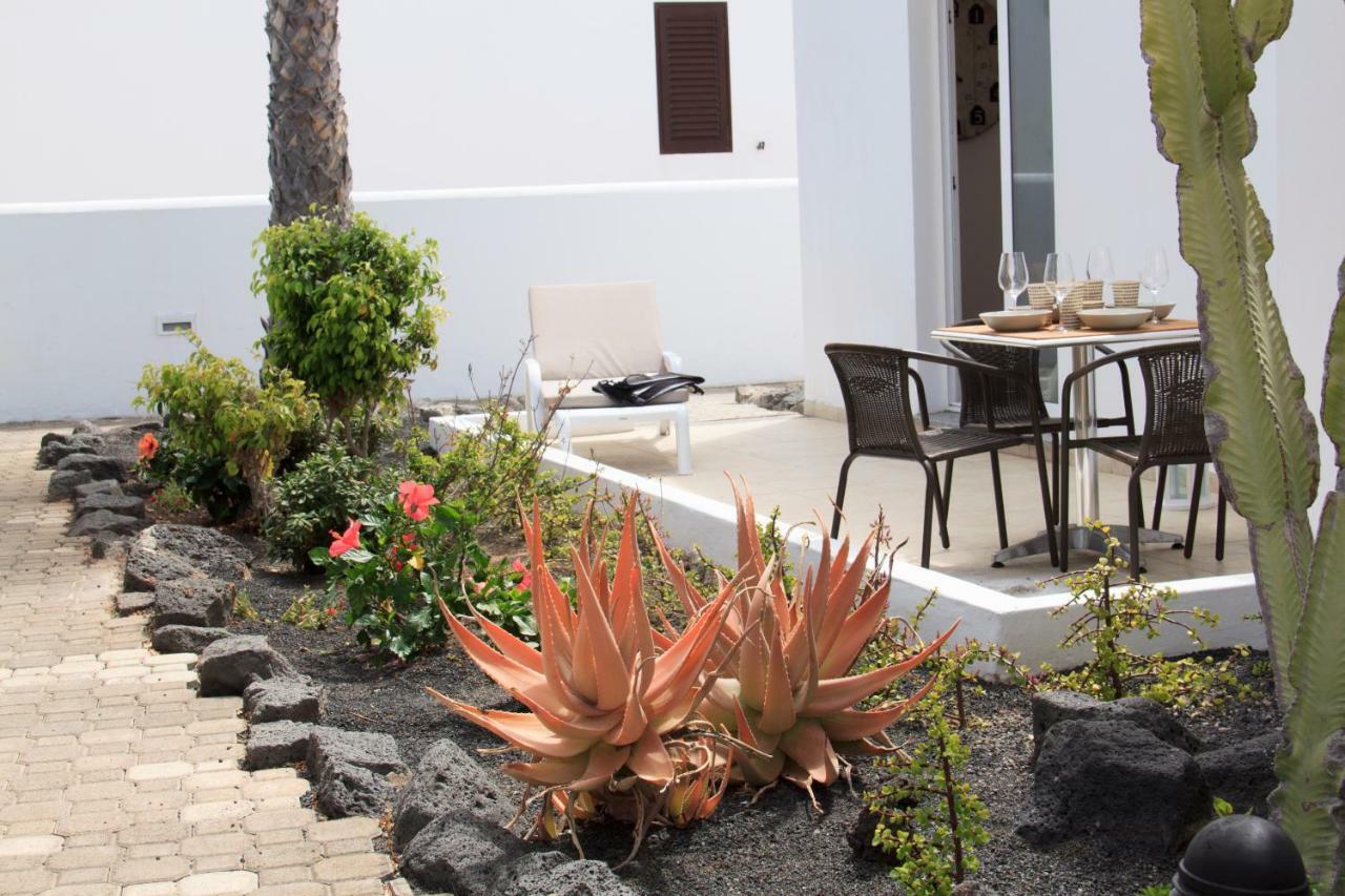 Charco Del Palo Bungalows Exterior foto