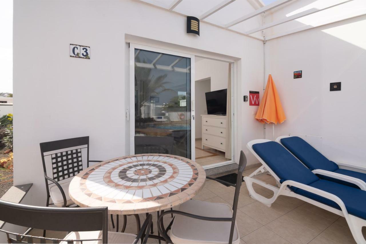 Charco Del Palo Bungalows Exterior foto