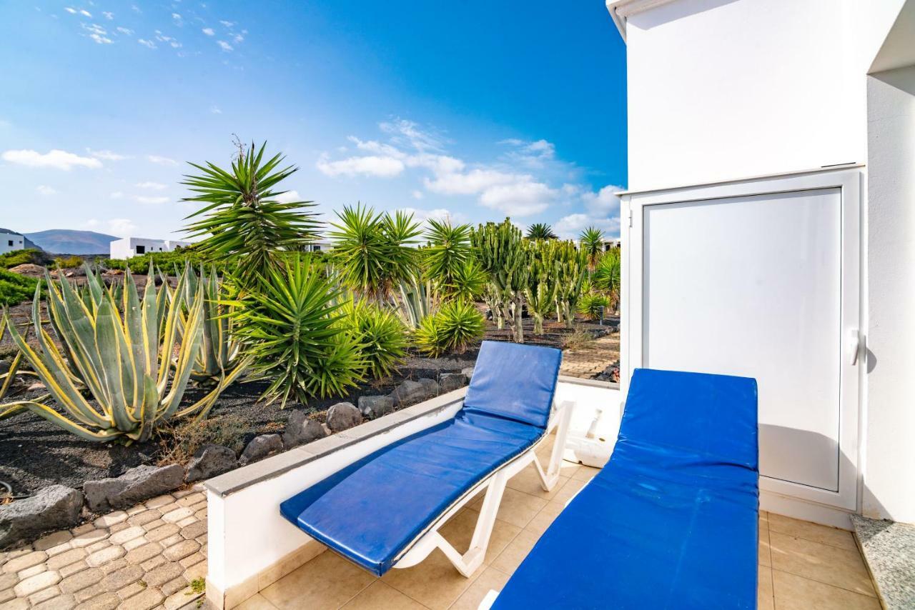 Charco Del Palo Bungalows Exterior foto