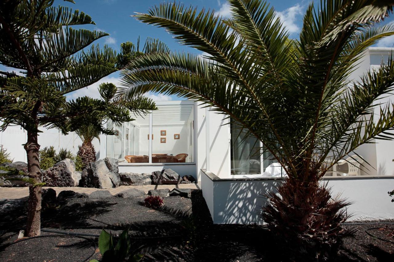 Charco Del Palo Bungalows Exterior foto